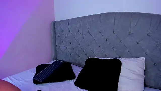 BianncaRibeiro online show from 03/02/26, 09:43