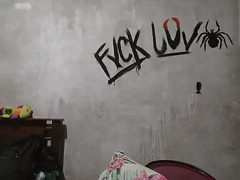 dirty model online show from 03/24/26, 04:17