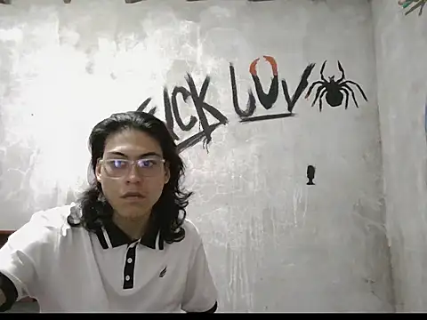 dirty model online show from 04/07/26, 07:31