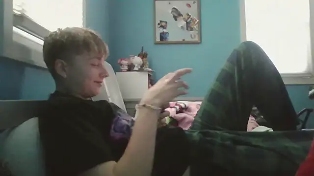 Liam axel35 online show from 11/27/25, 07:27