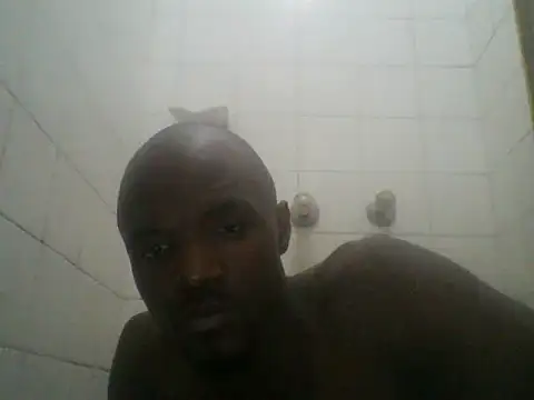 Snapshot of thabang2222 chatting on 12/02/25, 01:17 thabang2222 online show from 12/02/25, 01:17