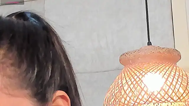 VioletHilton online show from 11/27/25, 08:00