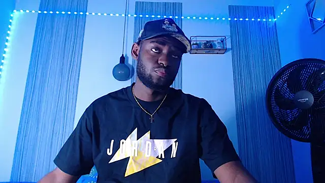 Snapshot of eebony_stallion chatting on 02/06/26, 03:11 eebony stallion online show from 02/06/26, 03:11