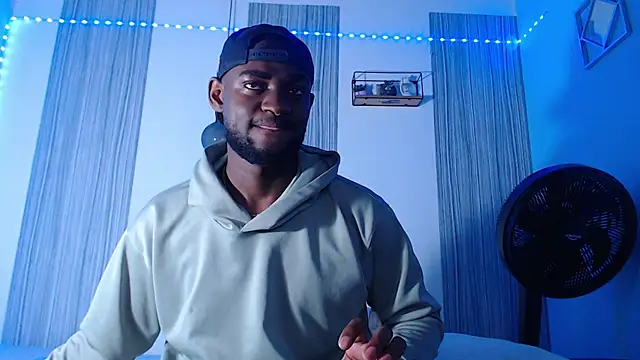 Snapshot of eebony_stallion chatting on 02/18/26, 03:02 eebony stallion online show from 02/18/26, 03:02