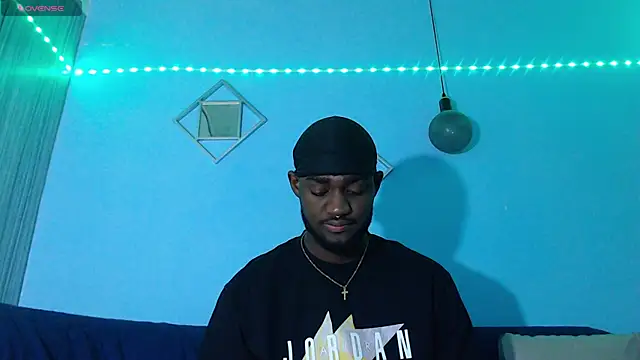 Snapshot of eebony_stallion chatting on 04/18/26, 03:21 eebony stallion online show from 04/18/26, 03:21