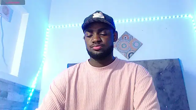 Snapshot of eebony_stallion chatting on 06/19/26, 11:25 eebony stallion online show from 06/19/26, 11:25