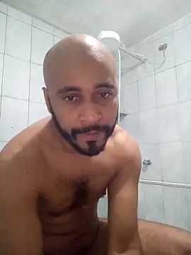 Snapshot of reisloko chatting on 09/26/25, 09:52 reisloko online show from 09/26/25, 09:52