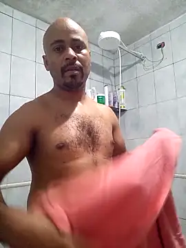 Snapshot of reisloko chatting on 10/14/25, 09:37 reisloko online show from 10/14/25, 09:37