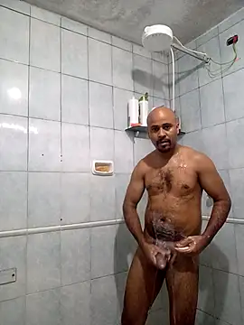 Snapshot of reisloko chatting on 11/22/25, 03:55 reisloko online show from 11/22/25, 03:55