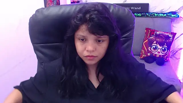 minnie cake online show from 11/30/25, 09:41