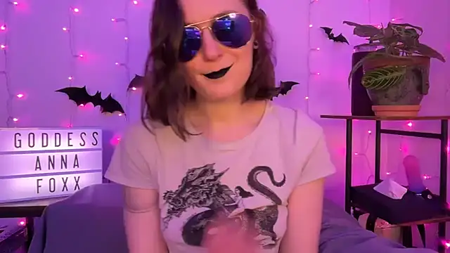 mistressannafoxx online show from 12/04/25, 09:45