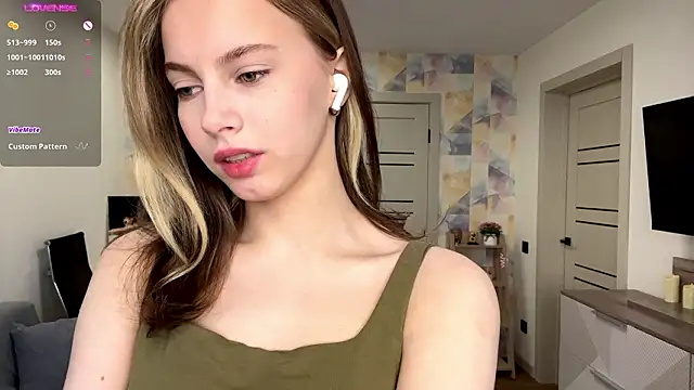 NylaNadler online show from 03/15/26, 04:07