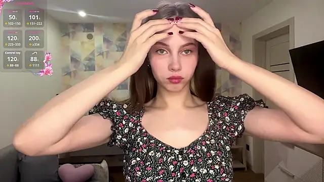 NylaNadler online show from 04/07/26, 04:02