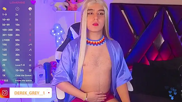 derek greyy  online show from 10/15/25, 06:30