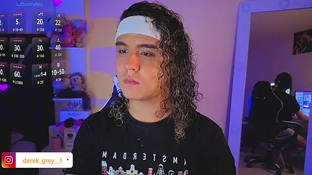 Snapshot of derek_greyy_ chatting on 03/04/26, 09:21 derek greyy online show from 03/04/26, 09:21