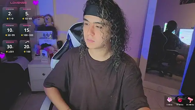 Snapshot of derek_greyy_ chatting on 03/10/26, 09:42 derek greyy online show from 03/10/26, 09:42