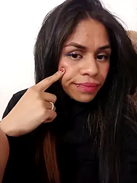 Snapshot of toxic_sweet_ chatting on 11/04/25, 01:16 toxic sweet online show from 11/04/25, 01:16