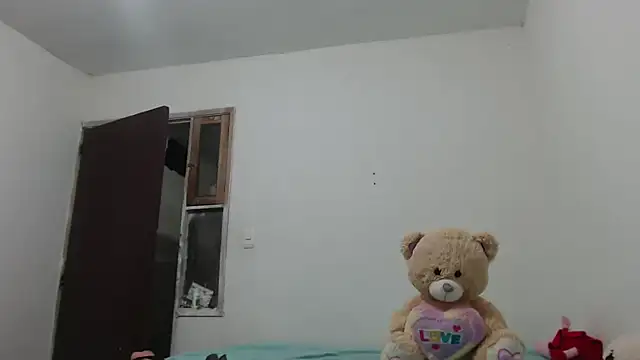 toxic sweet  online show from 03/18/26, 05:10