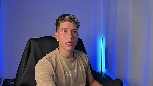 Snapshot of nathan_blake chatting on 01/05/26, 07:50 nathan blake online show from 01/05/26, 07:50