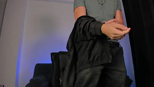 Snapshot of nathan_blake chatting on 02/01/26, 11:53 nathan blake online show from 02/01/26, 11:53