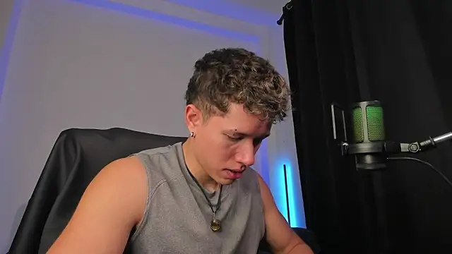 Snapshot of nathan_blake chatting on 02/08/26, 07:39 nathan blake online show from 02/08/26, 07:39