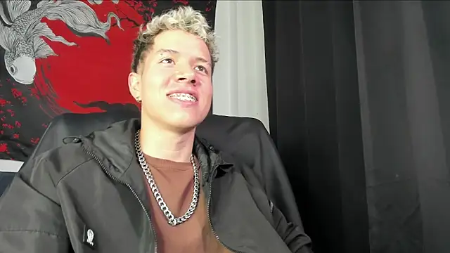 Snapshot of nathan_blake chatting on 03/27/26, 05:23 nathan blake online show from 03/27/26, 05:23