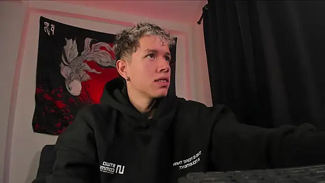 Snapshot of nathan_blake chatting on 03/31/26, 11:10 nathan blake online show from 03/31/26, 11:10