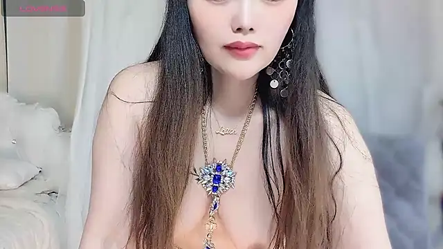 Amaya-yooo-36D online show from 01/17/26, 11:41