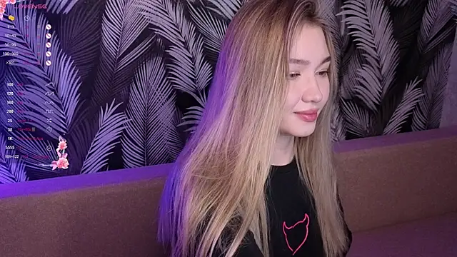 Yuki Star online show from 10/24/25, 05:20