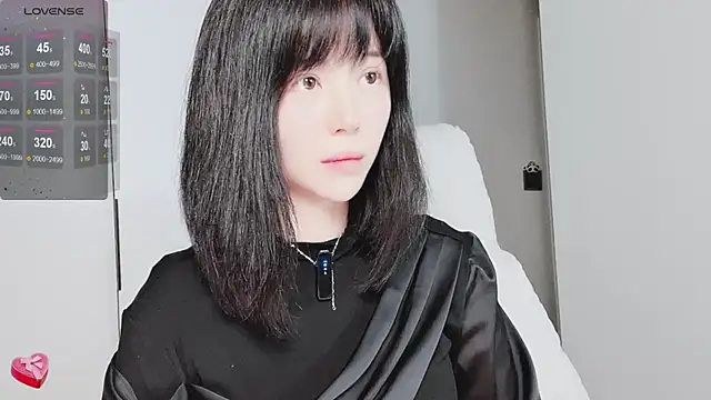 Amy-i online show from 01/11/26, 02:44