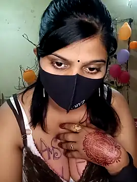 Snapshot of reena502 chatting on 12/04/25, 12:31 reena502 online show from 12/04/25, 12:31