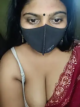 Snapshot of reena502 chatting on 08/03/26, 03:49 reena502 online show from 08/03/26, 03:49