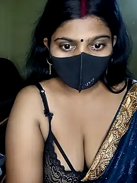 Snapshot of reena502 chatting on 08/07/26, 12:45 reena502 online show from 08/07/26, 12:45