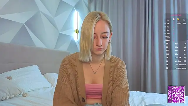 JodeeThu online show from 10/18/25, 05:10