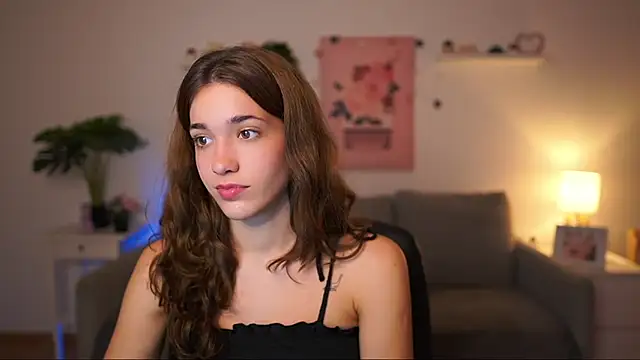 kissie cat online show from 09/20/25, 06:20