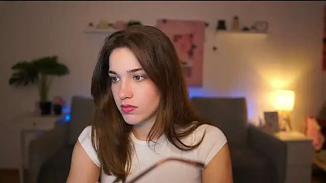 kissie cat online show from 02/12/26, 02:23