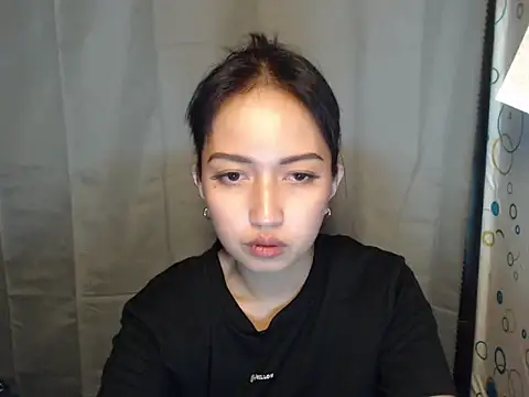 Snapshot of Soft_Angel8 chatting on 04/22/26, 08:28 Soft Angel8 online show from 04/22/26, 08:28