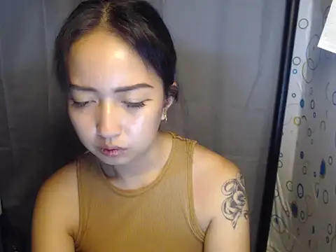 Snapshot of Soft_Angel8 chatting on 05/17/26, 06:26 Soft Angel8 online show from 05/17/26, 06:26