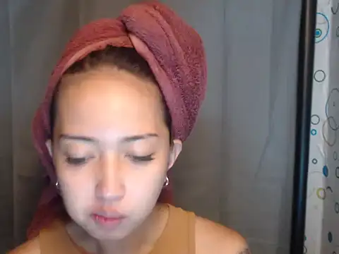 Snapshot of Soft_Angel8 chatting on 05/28/26, 04:54 Soft Angel8 online show from 05/28/26, 04:54