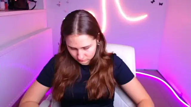 Snapshot of Stefanie_Sweet chatting on 11/19/25, 06:35 Stefanie Sweet online show from 11/19/25, 06:35