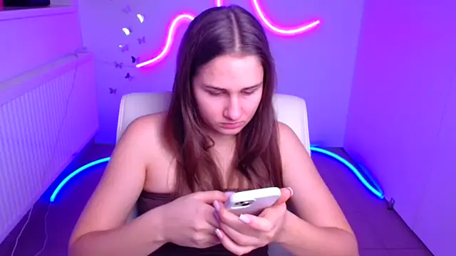 Snapshot of Stefanie_Sweet chatting on 12/05/25, 06:44 Stefanie Sweet online show from 12/05/25, 06:44