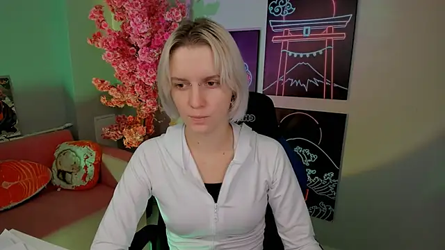 BethanyCloud online show from 11/18/25, 05:45