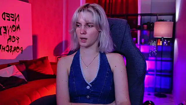 Snapshot of BethanyCloud chatting on 07/10/26, 05:23 BethanyCloud online show from 07/10/26, 05:23