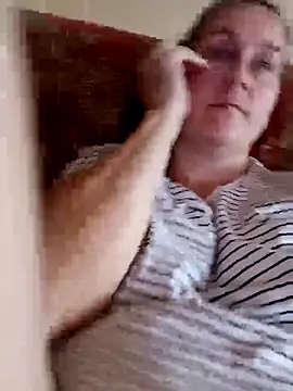 Amandda  online show from 09/24/25, 09:23