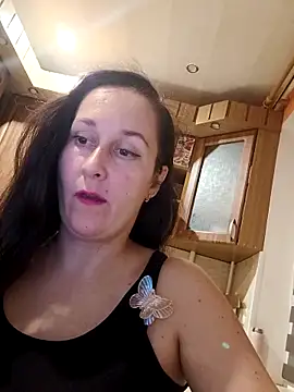 Amandda  online show from 10/12/25, 05:56