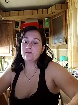Snapshot of Amandda_ chatting on 07/05/26, 07:43 Amandda online show from 07/05/26, 07:43