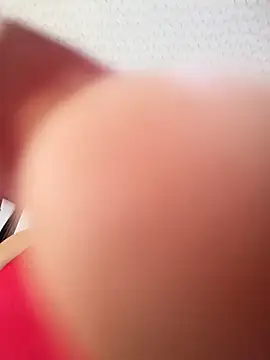 Mia-Glow online show from 12/22/25, 06:49