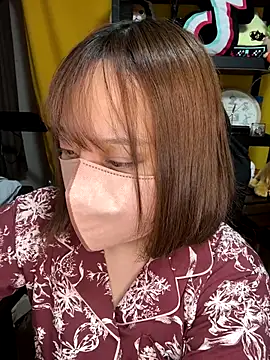 Snapshot of 0kanna0 chatting on 10/03/25, 03:31 0kanna0 online show from 10/03/25, 03:31