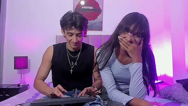 AndretiiAndCamila online show from 10/01/25, 03:18