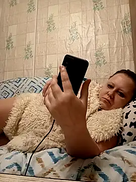 Tupo070481 online show from 10/22/25, 10:20